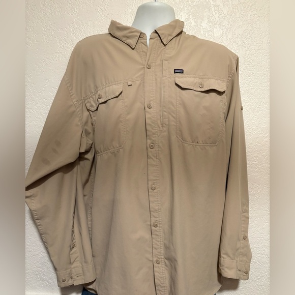 Patagonia Beige Buttoned & Collared Light Bomber Jacket - Picture 1 of 2